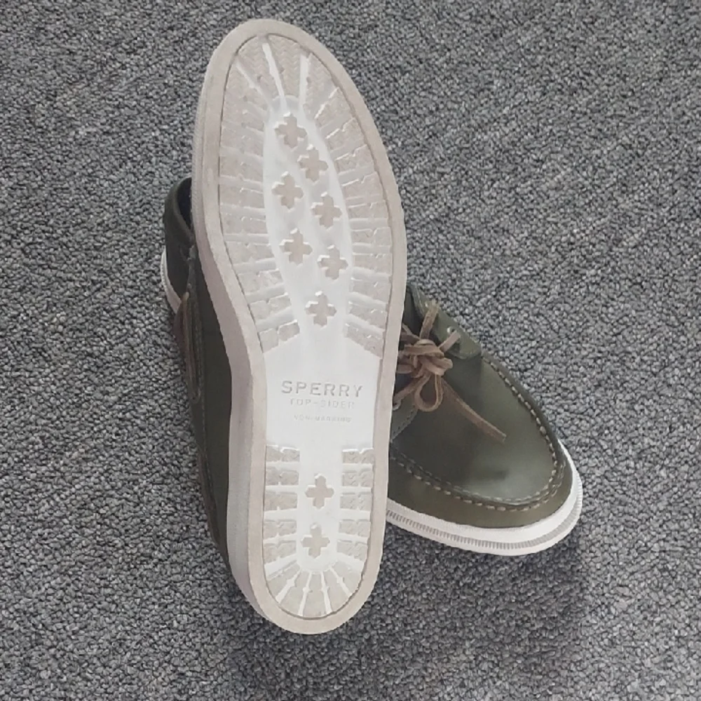 Sperry White Non-Marking Sole